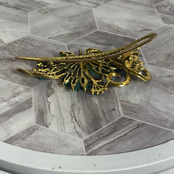 Elegant Vintage Peacock Gold and Green Hair Clip Blue Pave Setting Unique Rare - Picture 6 of 9
